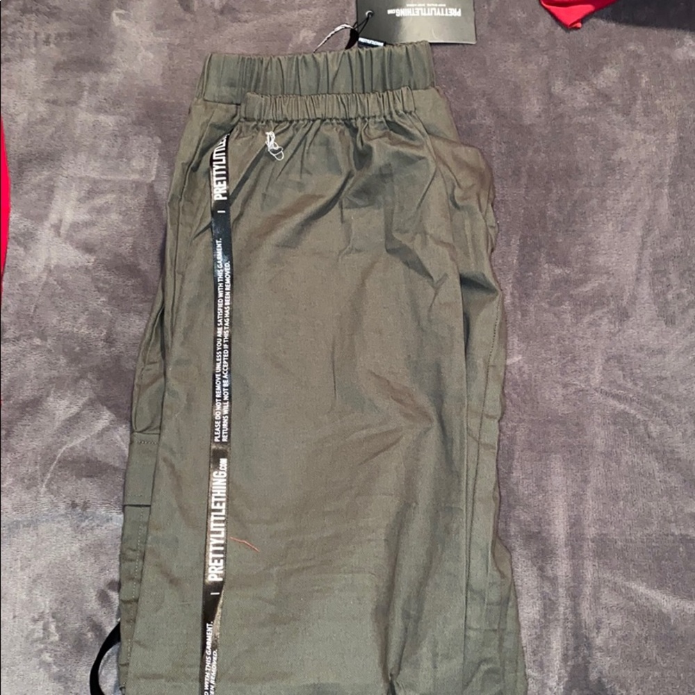 Khaki pocket detail pretty little thing cargo